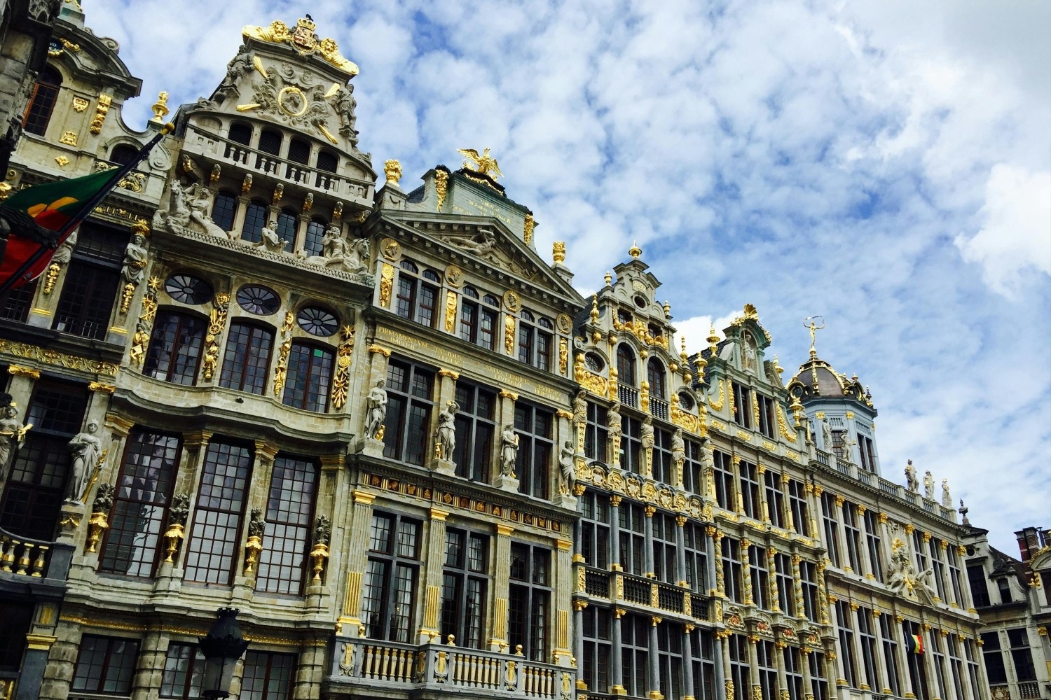 brussels-gold-buildings-europe-11824.jpg
