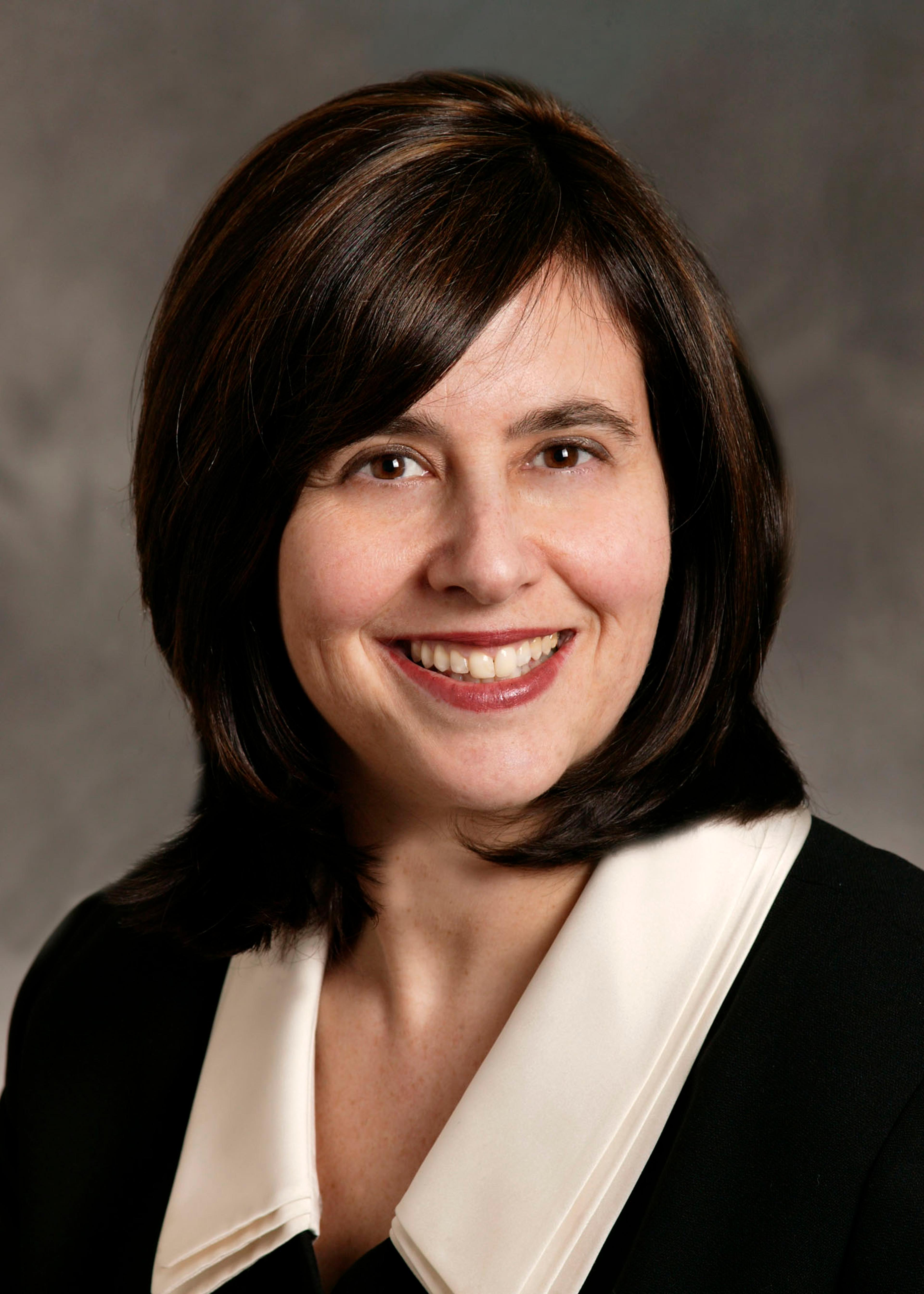 headshot of Ariane Siegel