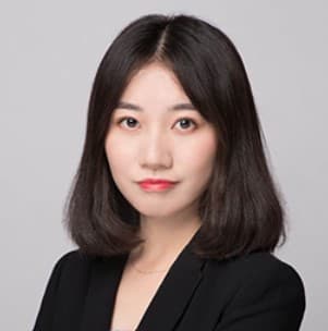 headshot of Sylvia (Pei) Zhang