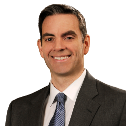 headshot of David Stauss