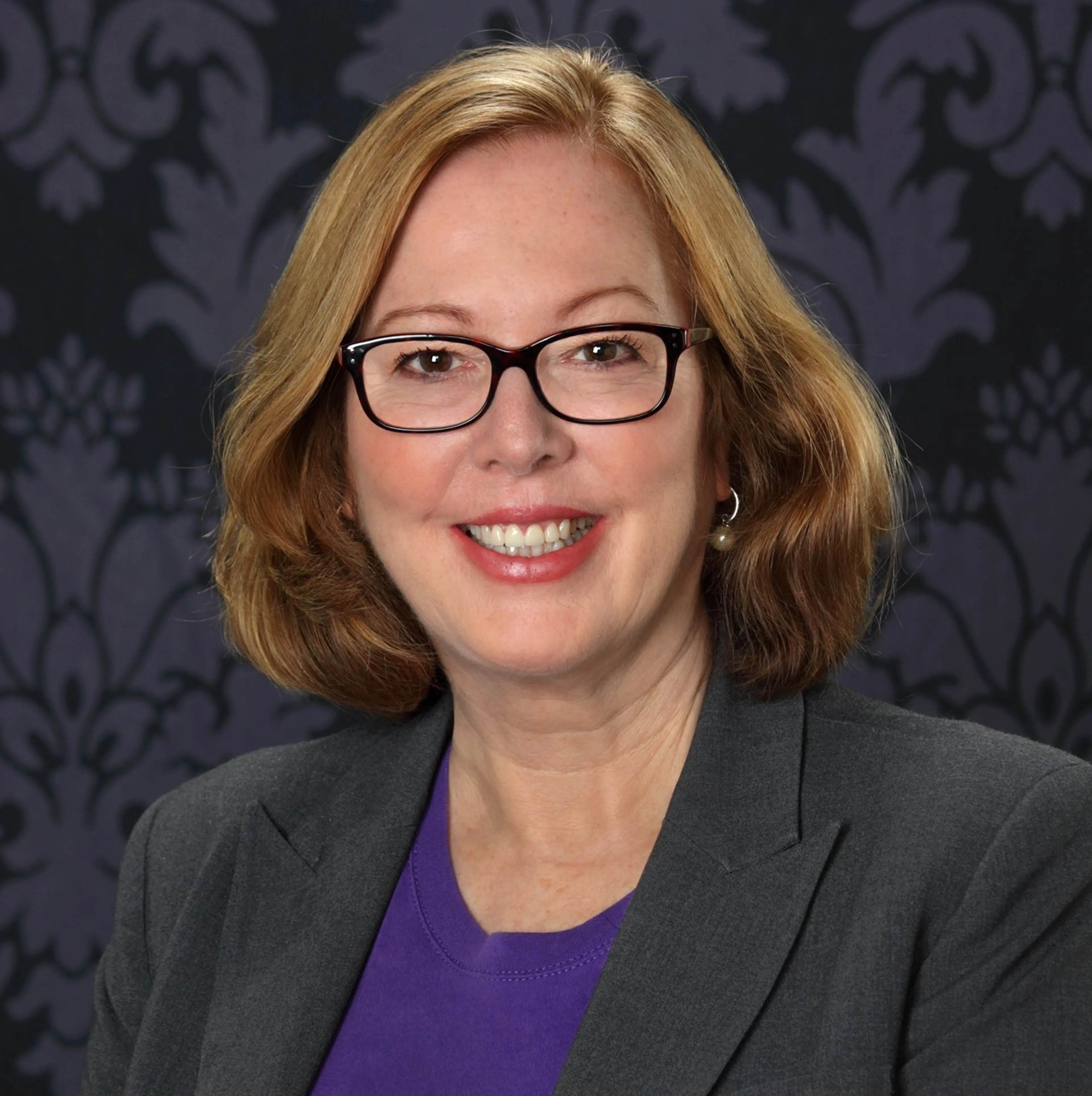 headshot of Susan Koeppen
