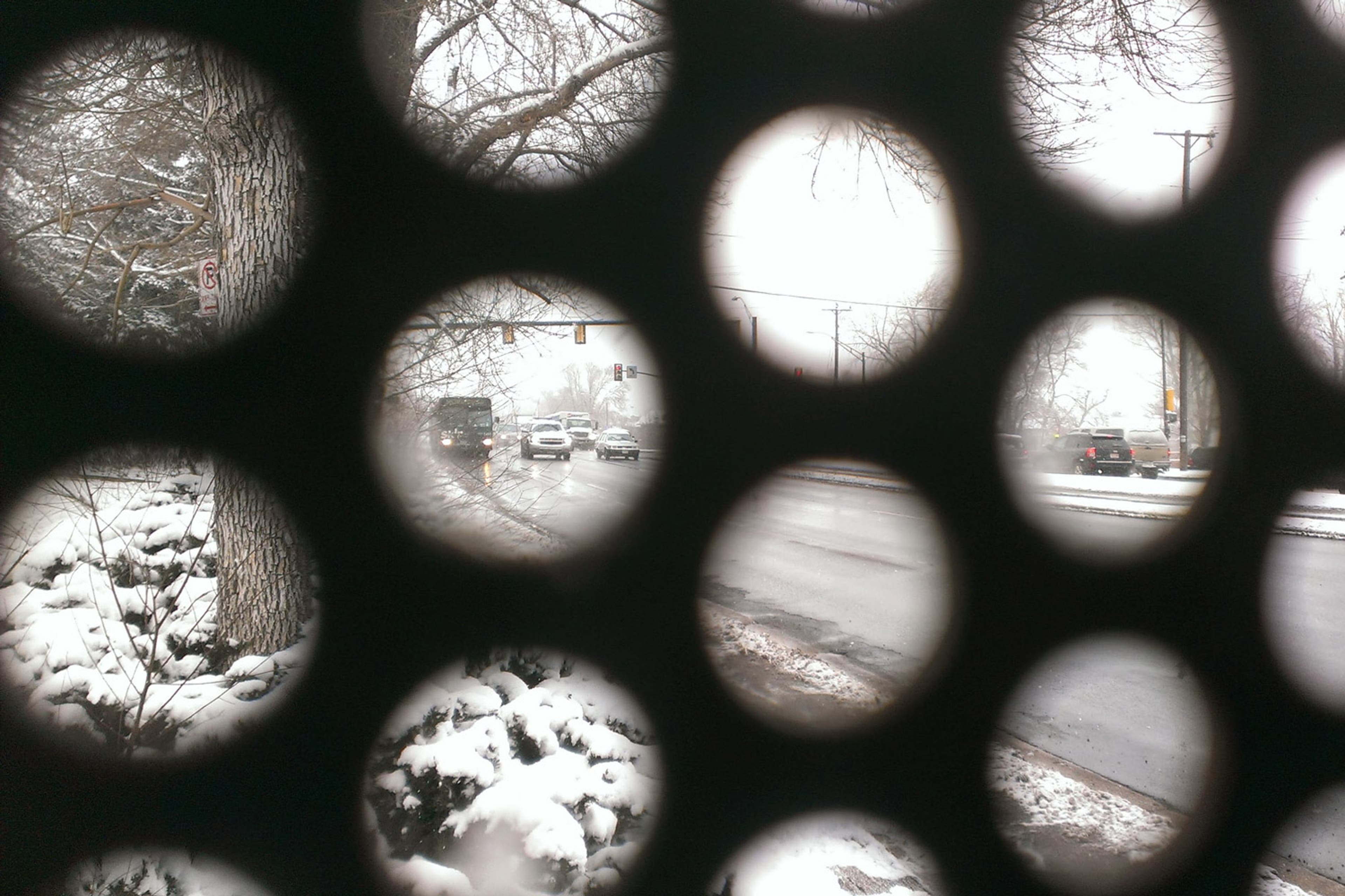 round-fence-winter-cars-cobun-zweifel-keegan-0015.jpg