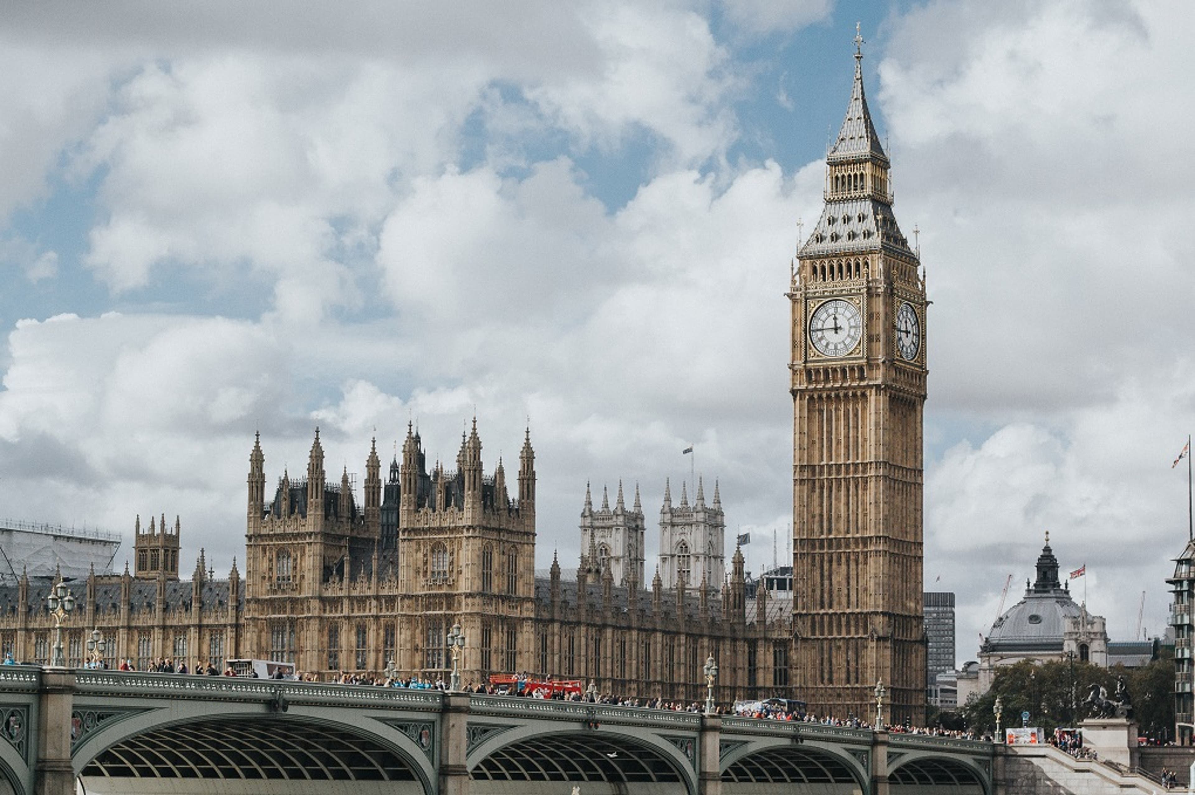Big-Ben-UK-parliament-Europe.jpg