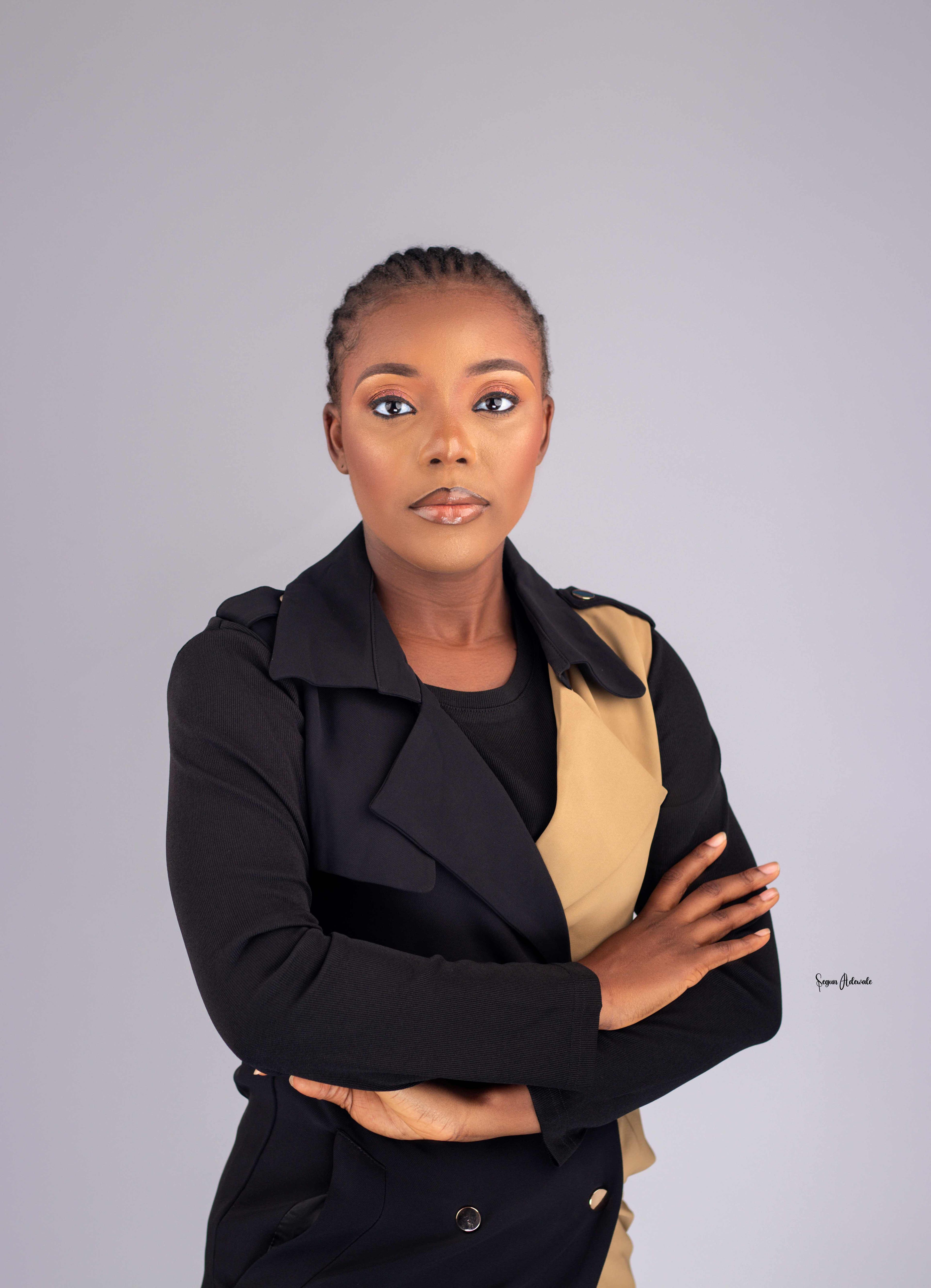 headshot of Victoria Adaramola