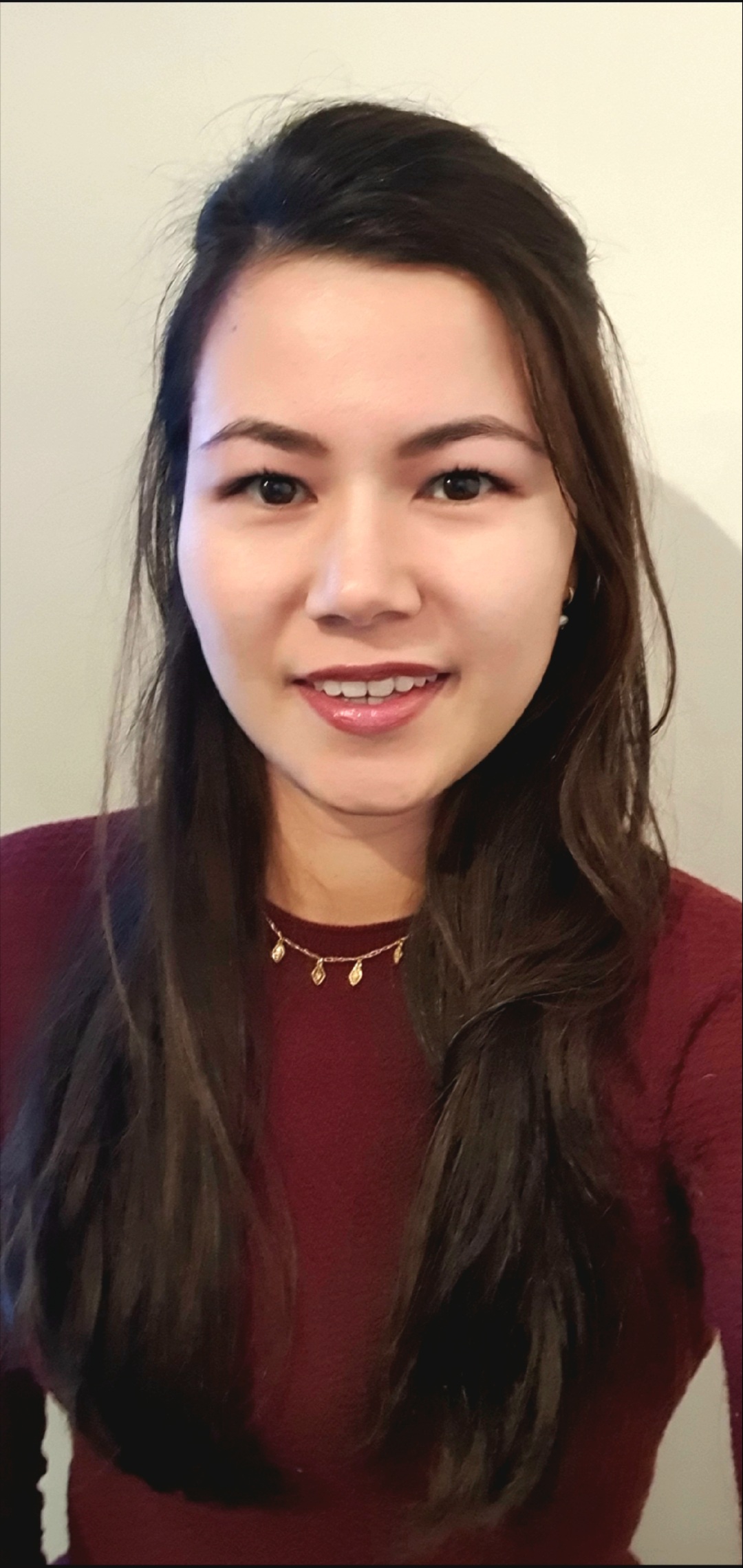 headshot of Samira Studer