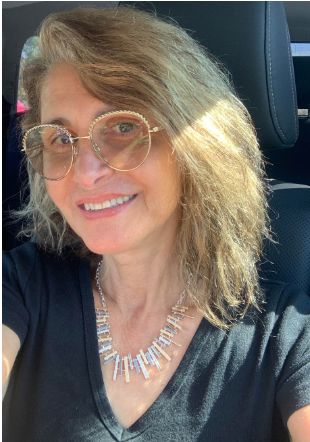 headshot of Hanna Sicker