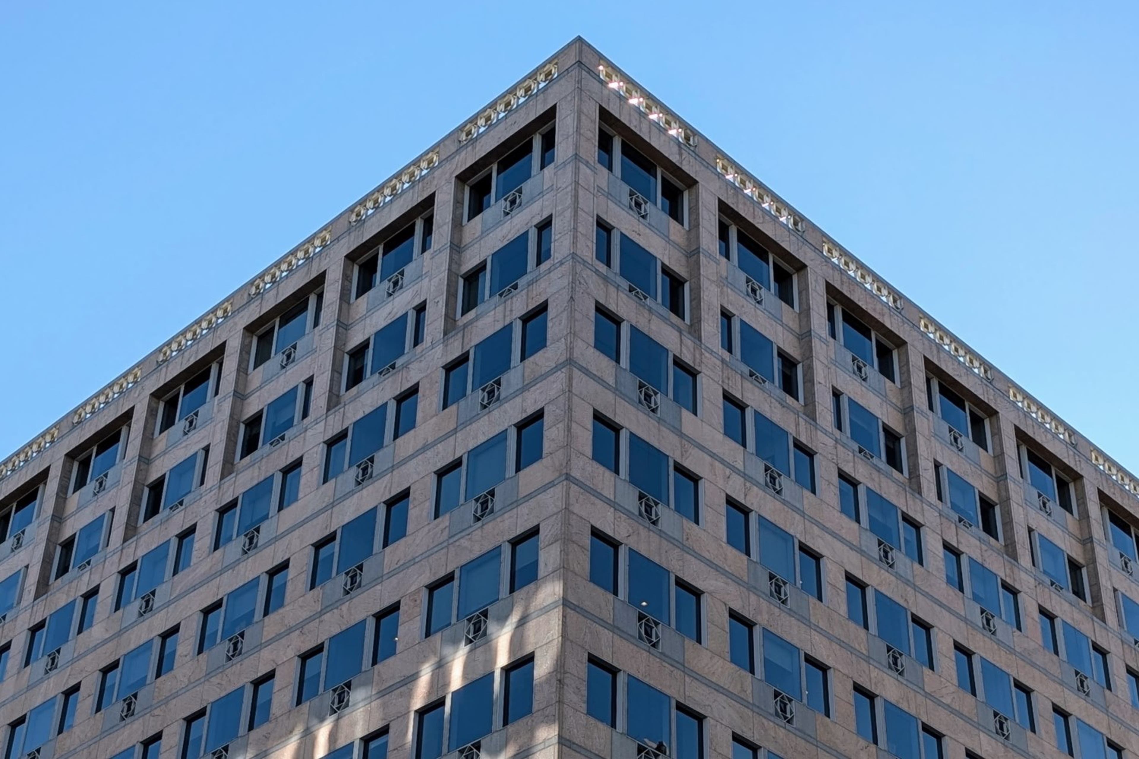 building-corner-cobunzweifelkeegan-DC View-10.10.25.jpg