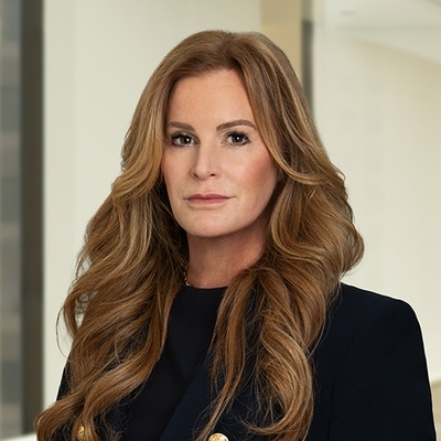 headshot of Heather Egan