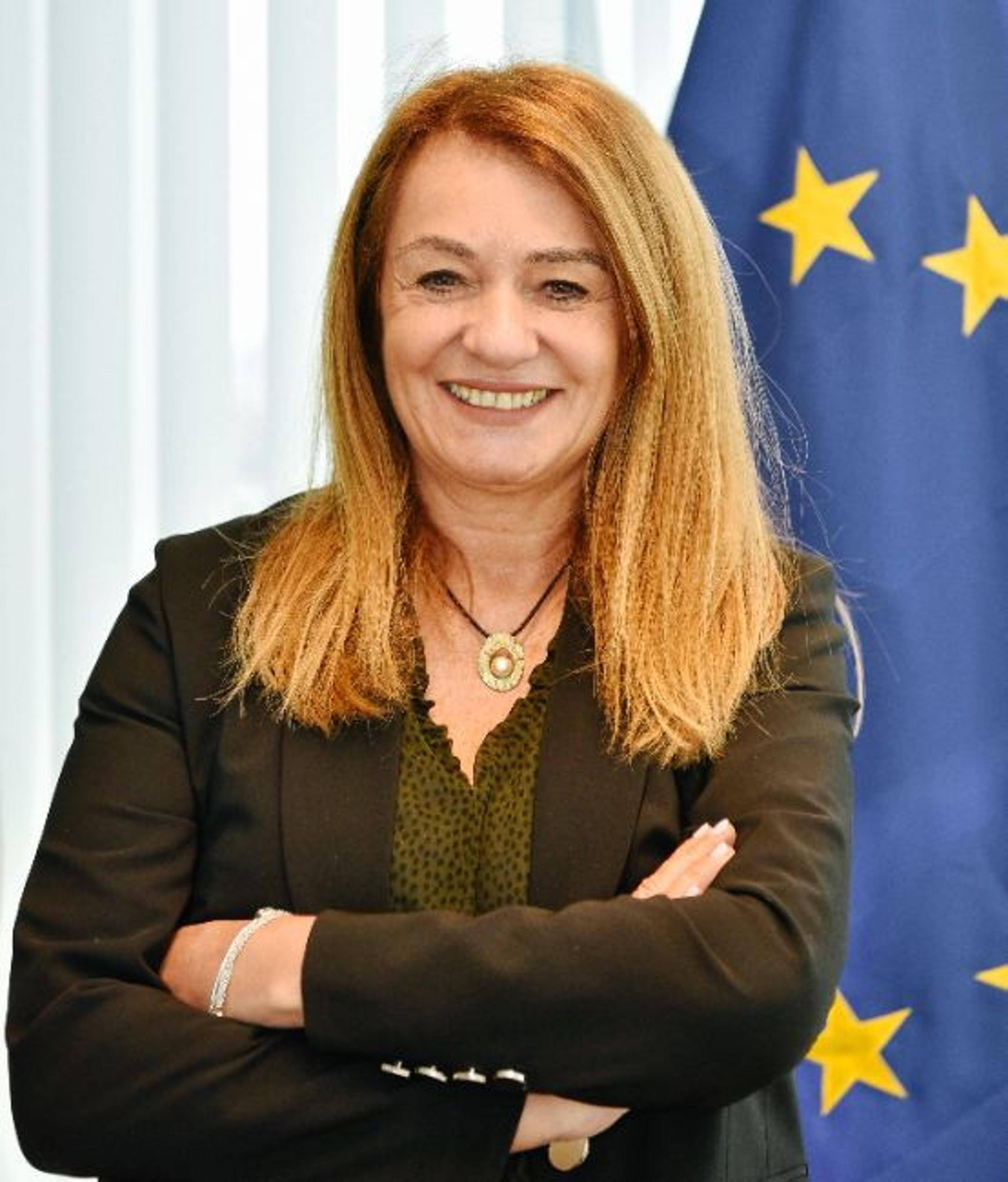 headshot of Lucilla Sioli