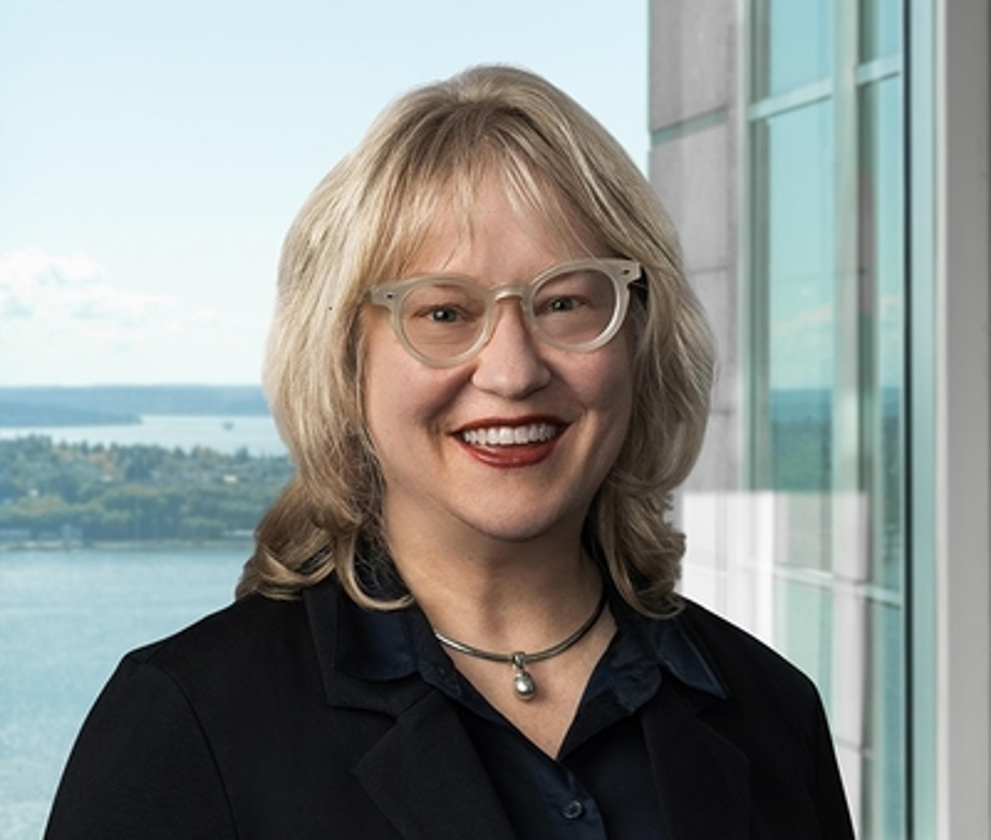 headshot of Rebecca Engrav