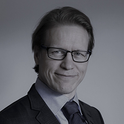 headshot of Hannes Saarinen