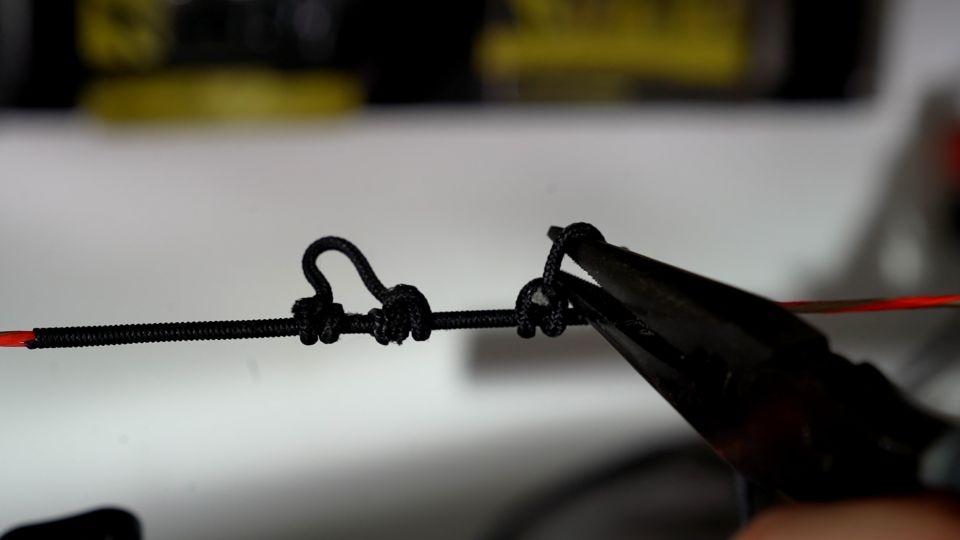 Image relating to How to tie a D-Loop on Your Bowstring