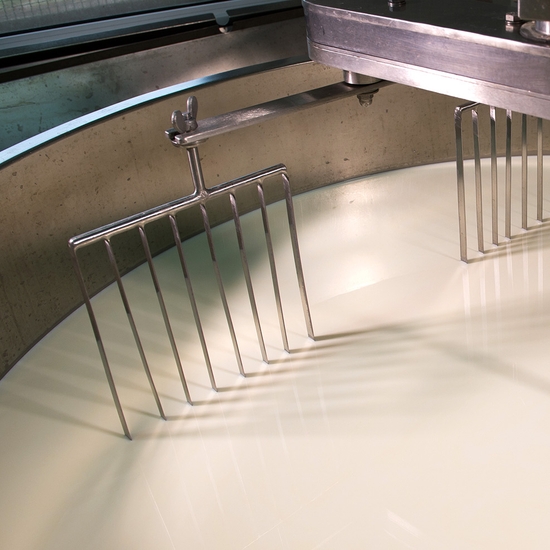 Non-packaged liquid shipping example