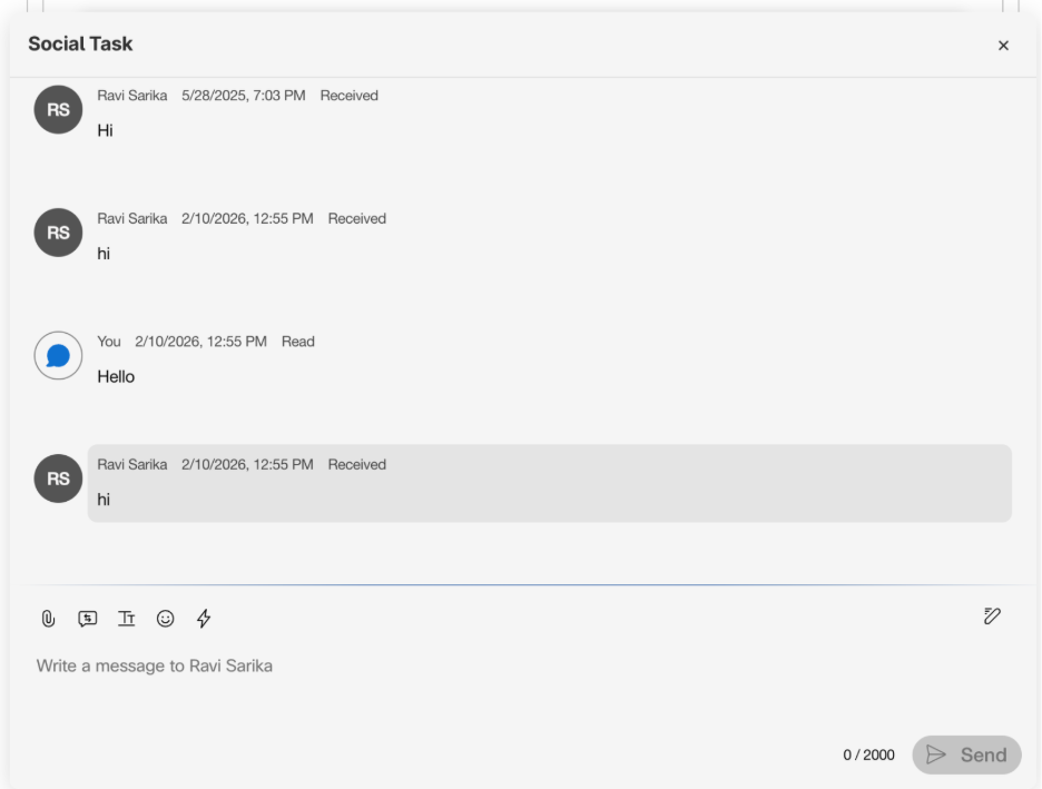 Social channel view – social media conversations with platform-specific
indicators and customer profile information