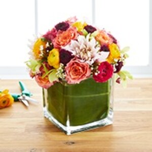 Floral Arrangement with clear vase