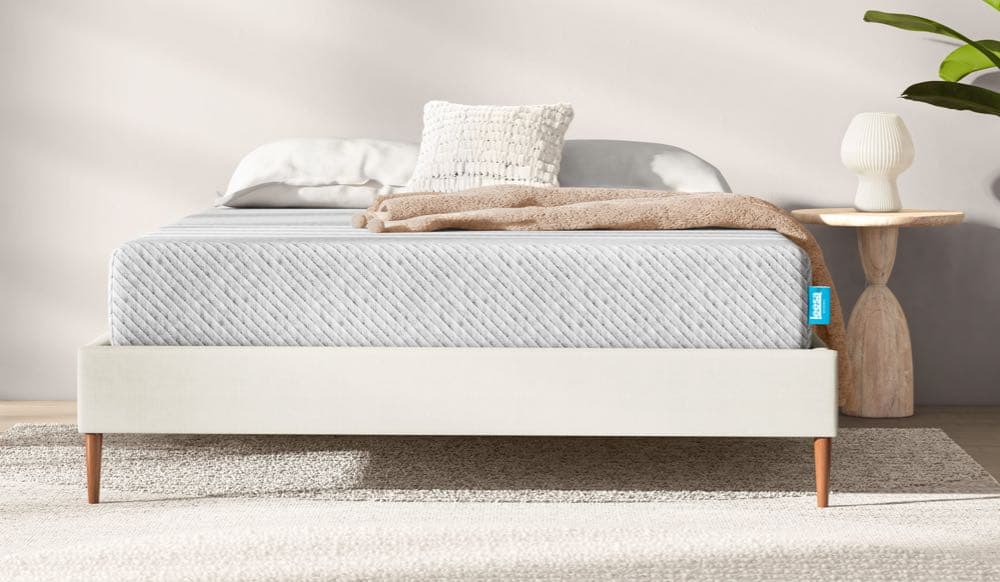 Leesa Original Mattress 3 Up Image