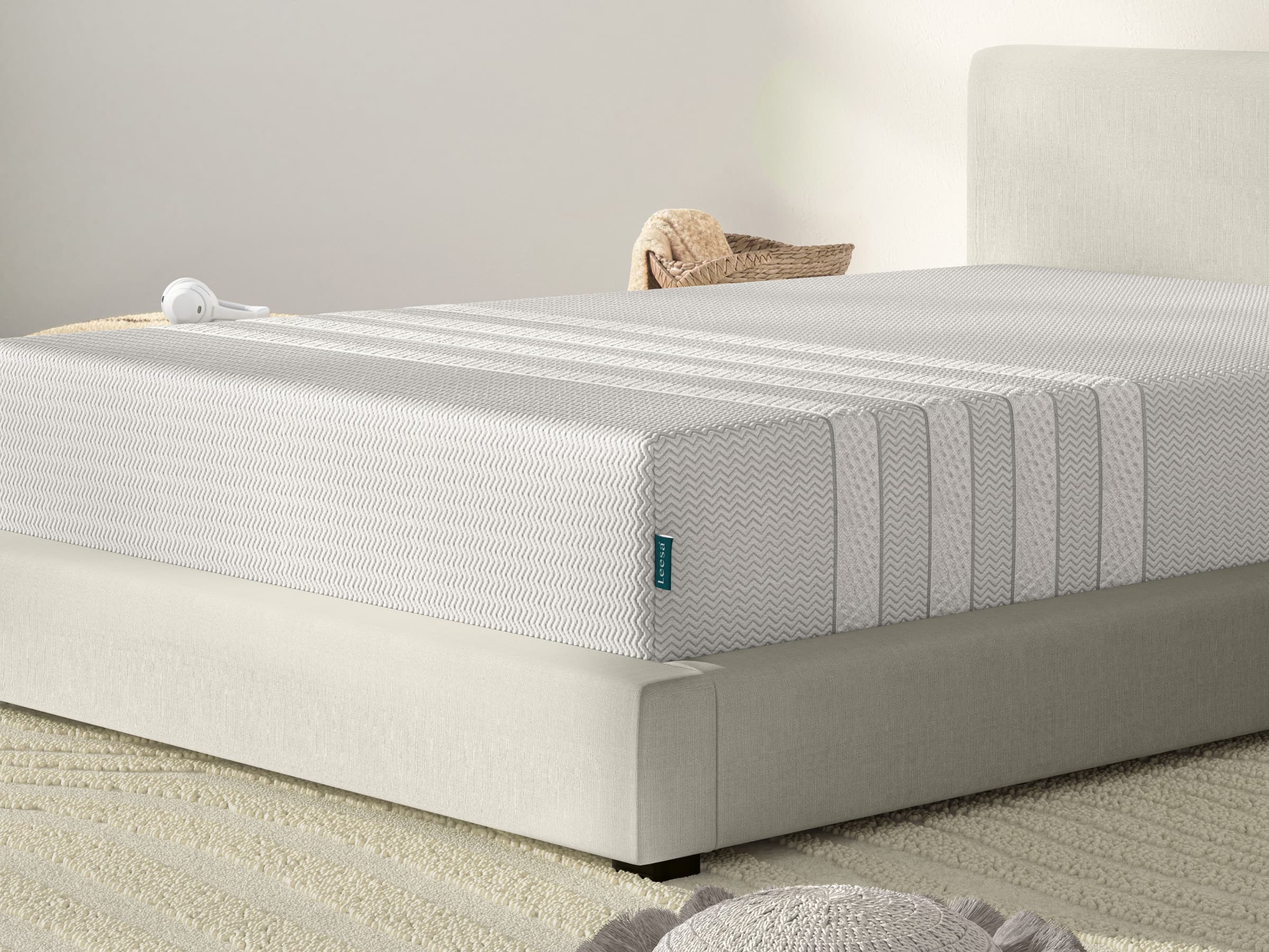 leesa-mattress-youth-02.jpg