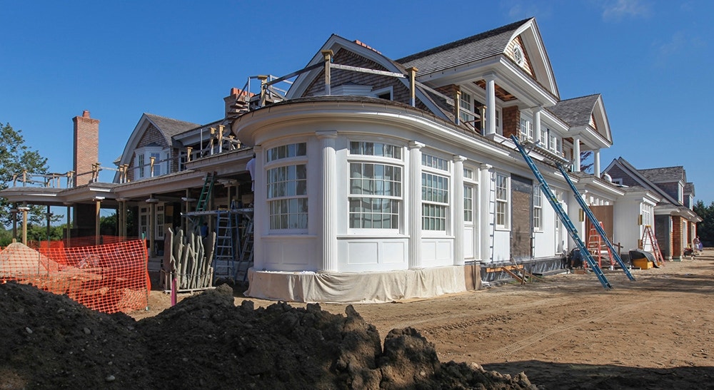 A home under construction with new Reilly windows