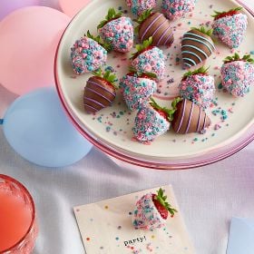 Chocolate Covered Strawberries >