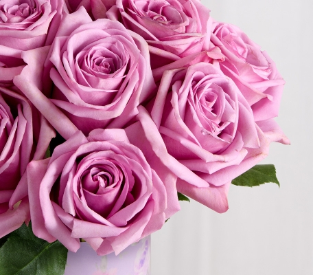 love-shack-fancy-sugar-plum-flowers-tile.jpg