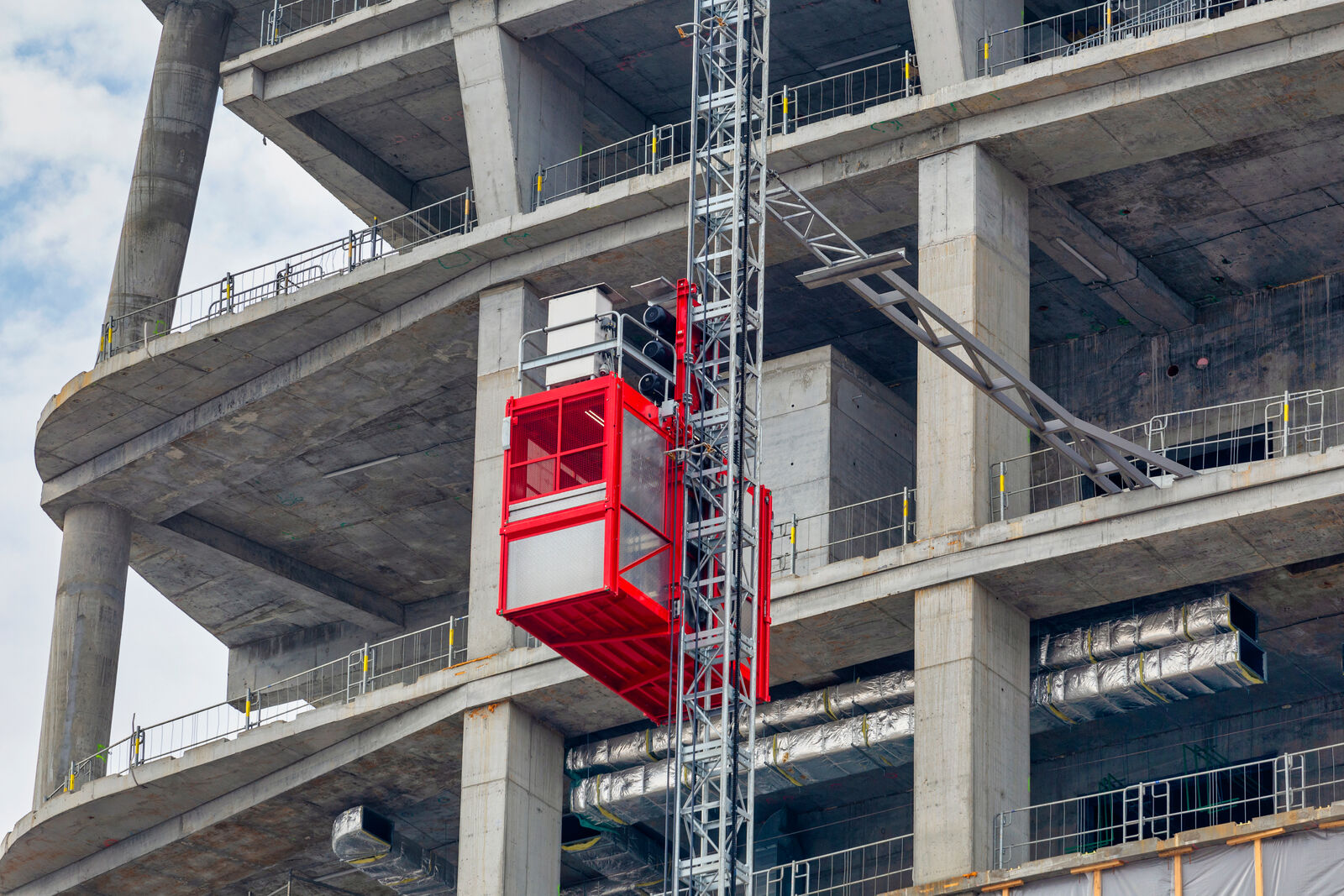 elevating-construction-hoist-safety-medium.jpg