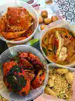 Asian food at IGLOO COFFEE