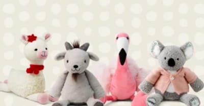 Una colección de peluches Scentsy Buddies
