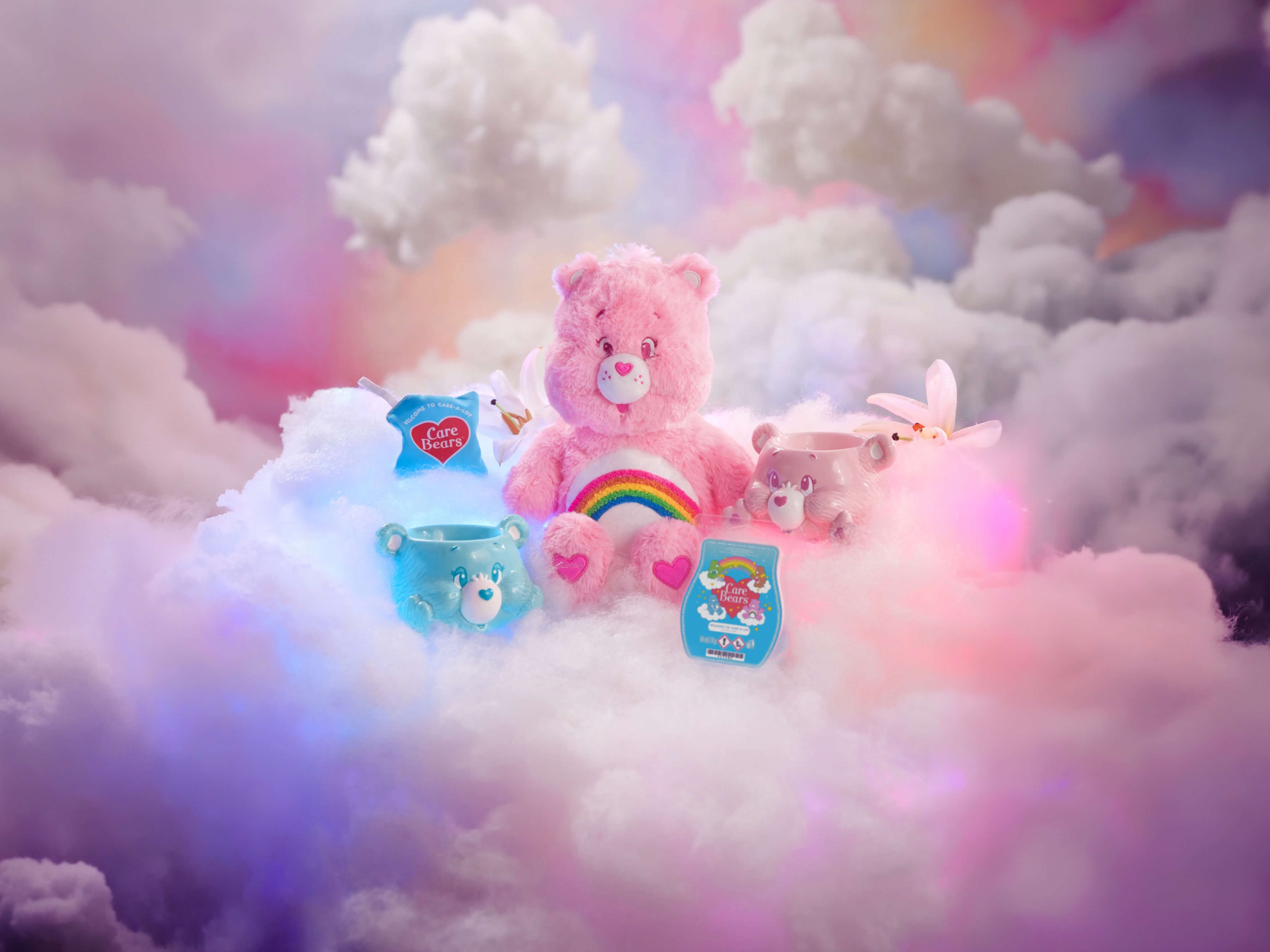Die Kollektion Care Bears ist auf einer Wolke ausgestellt.