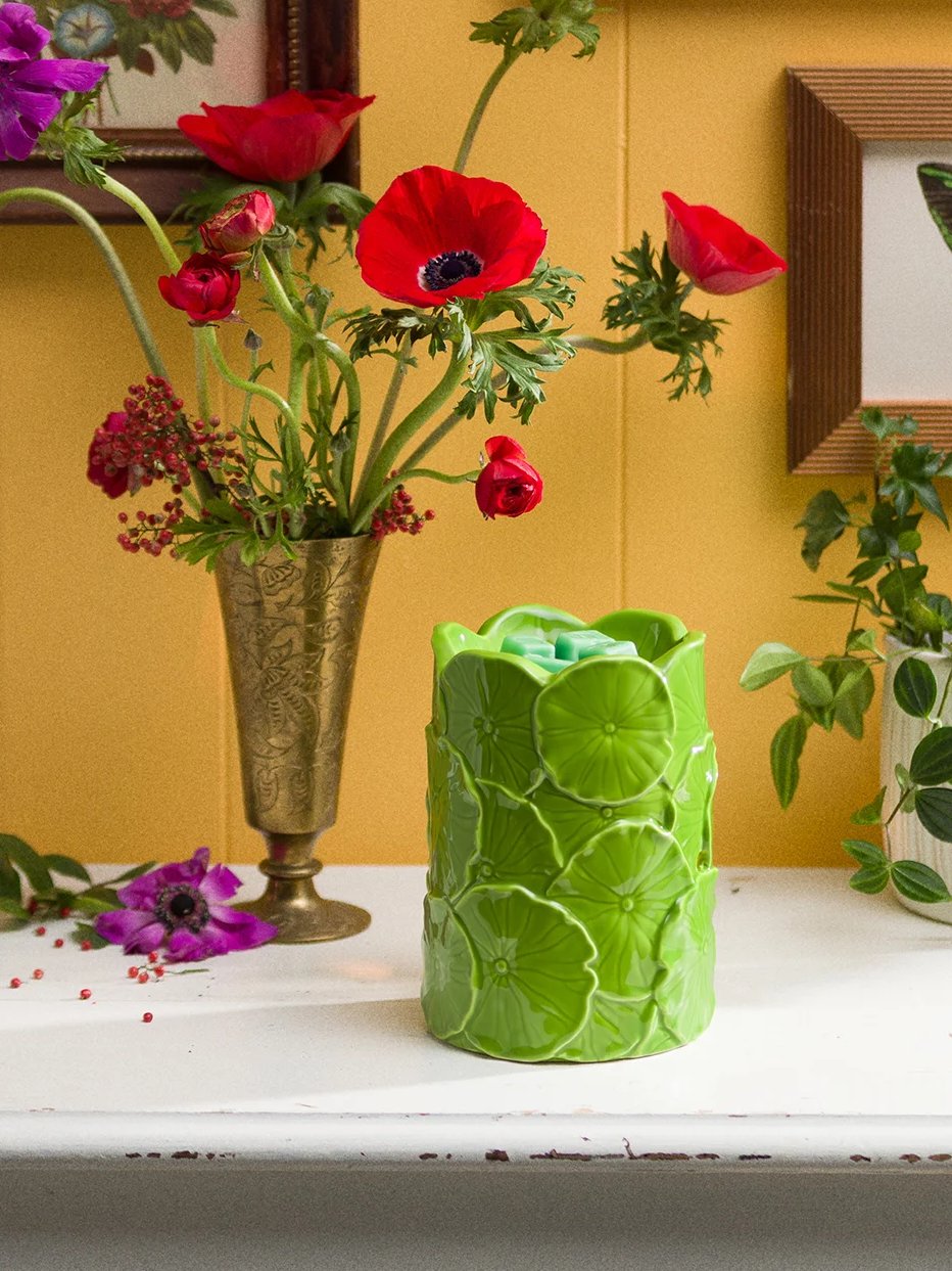 Leap & Lily Warmer