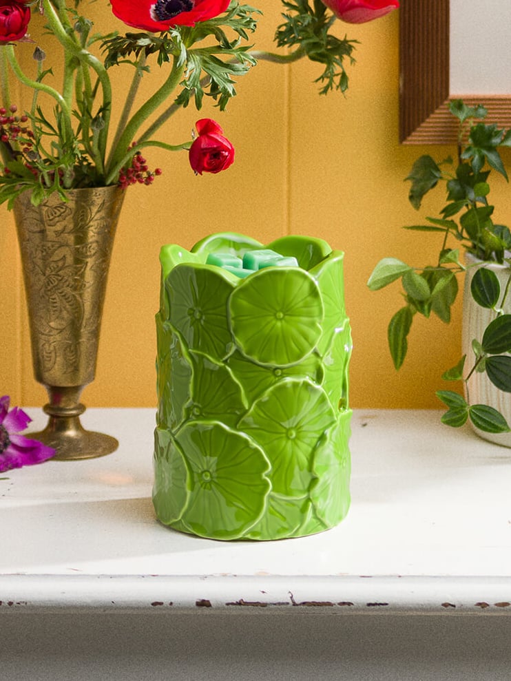 Leap & Lily Warmer