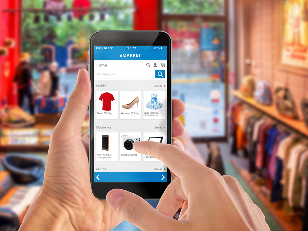 Online retailer app interface bolstered with advanced customer experience technology