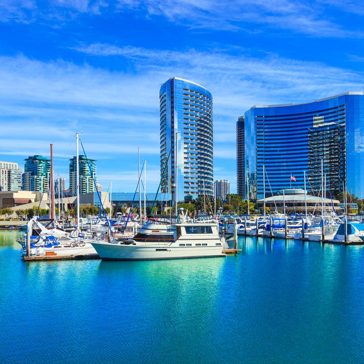 San_Diego_Harbor_Skyline.jpg