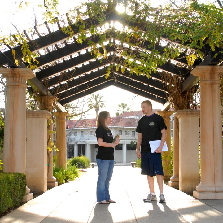 University-of-La-Verne_Maniero-Square.jpg