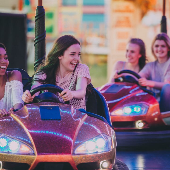 Bumper_Cars_Amusement_Park_Fair.jpg
