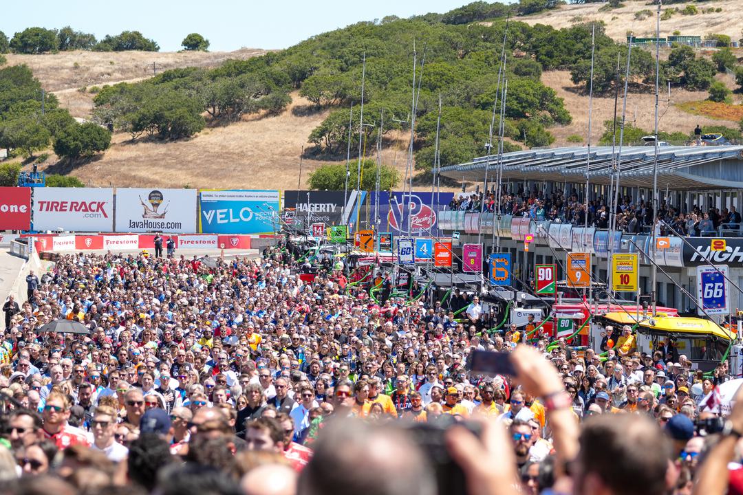 IndyCar pleased by 'healthy' crowd at Laguna Seca