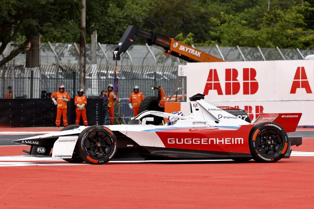 Andretti Formula E team striving to turn early negatives into positives ...