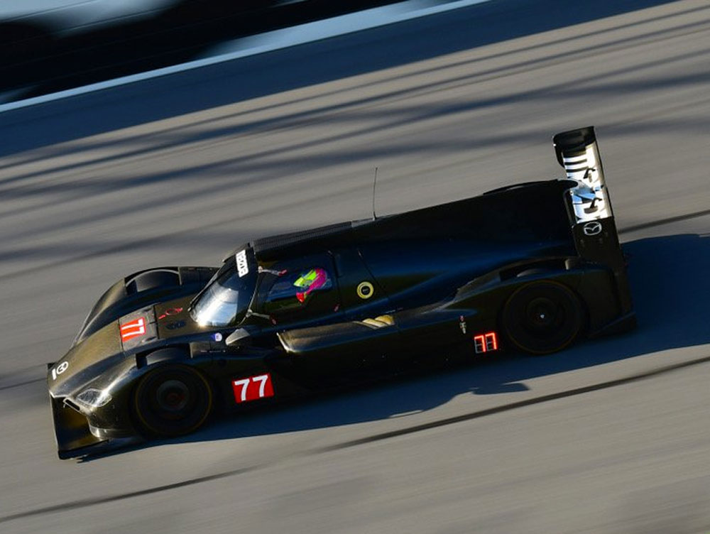 Mazda leads opening Roar practice