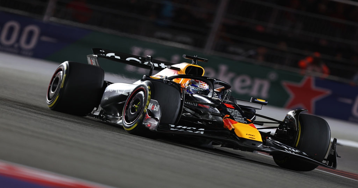 Verstappen wins in Vegas to close gap in title race