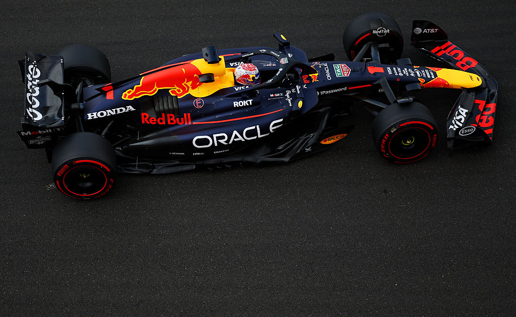 Red Bull gets a warning after Verstappen throws towel out of cockpit
