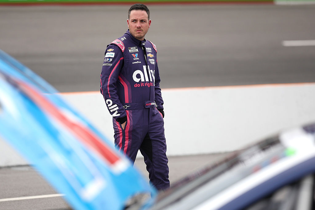 On playoff bubble, Bowman faces make-or-break weekend at Daytona