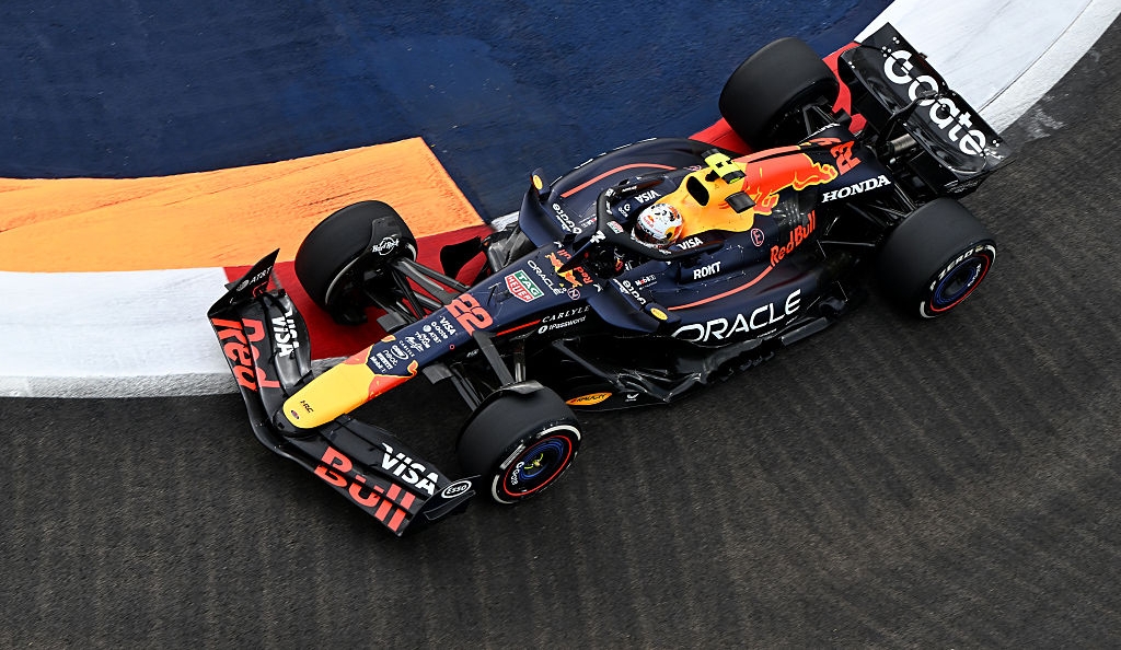 Red Bull chases further gains with Singapore front wing update
