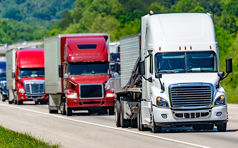 The real benefits of becoming a truck driver | Schneider