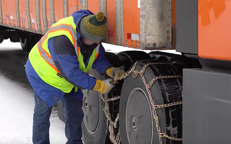 How to put tire chains on a semi-truck