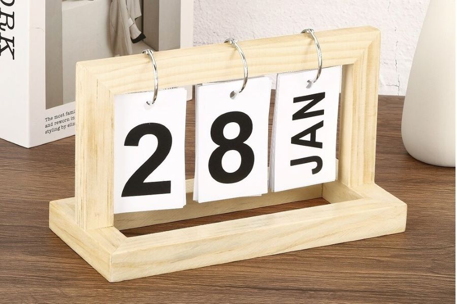 Wooden Calendar