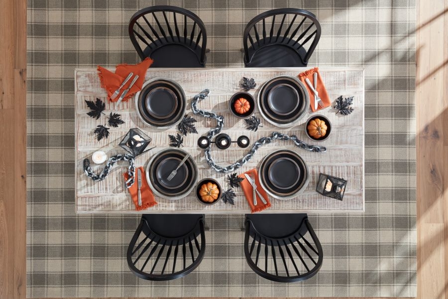 10 Stylish Fall Tablescapes