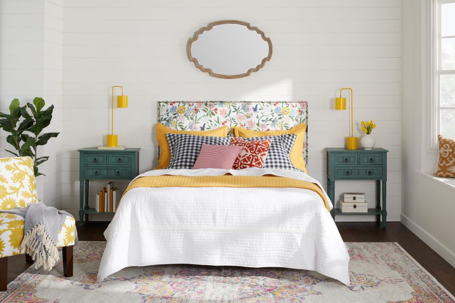 How to Create a Guest Bedroom