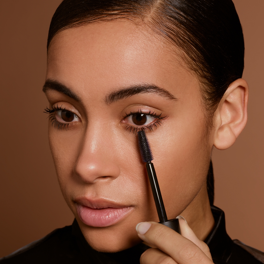 åbning Uregelmæssigheder maksimum 4 Ways Brown Mascara Transforms Your Look | Max Factor | Max Factor