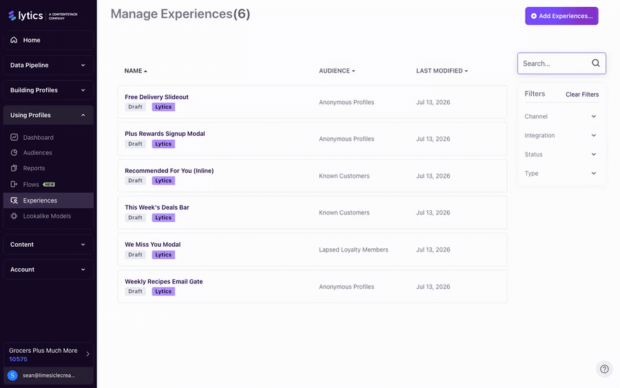 Experience editor flow: provider selection, design, target, display, and review steps.
