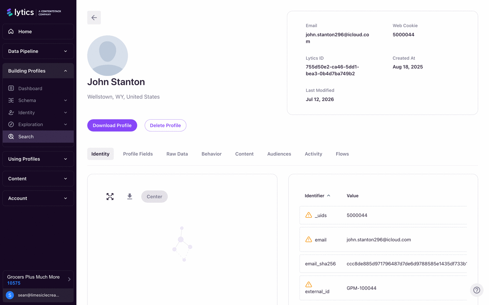 Identity Explorer with graph and fragment conflict indicators.