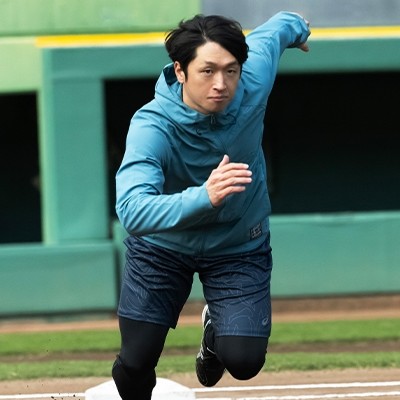 ホワイト スパイクシューズ グラフィックプリント アシックス公式] ホワイト | 野球スパイク・トレーニングシューズ